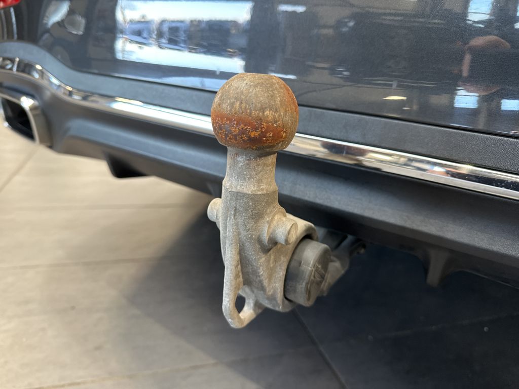 Mercedes-Benz C 300 2023