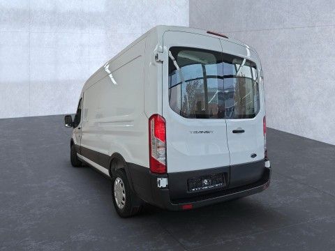 Ford Transit 2025