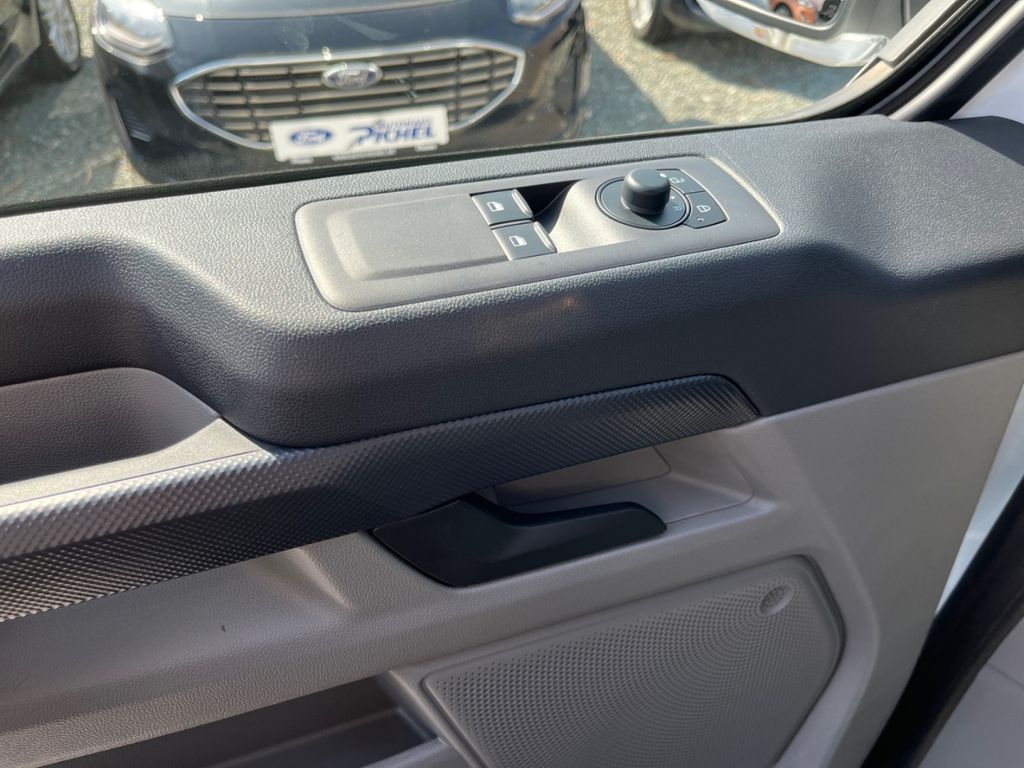 Ford Transit Custom 2025