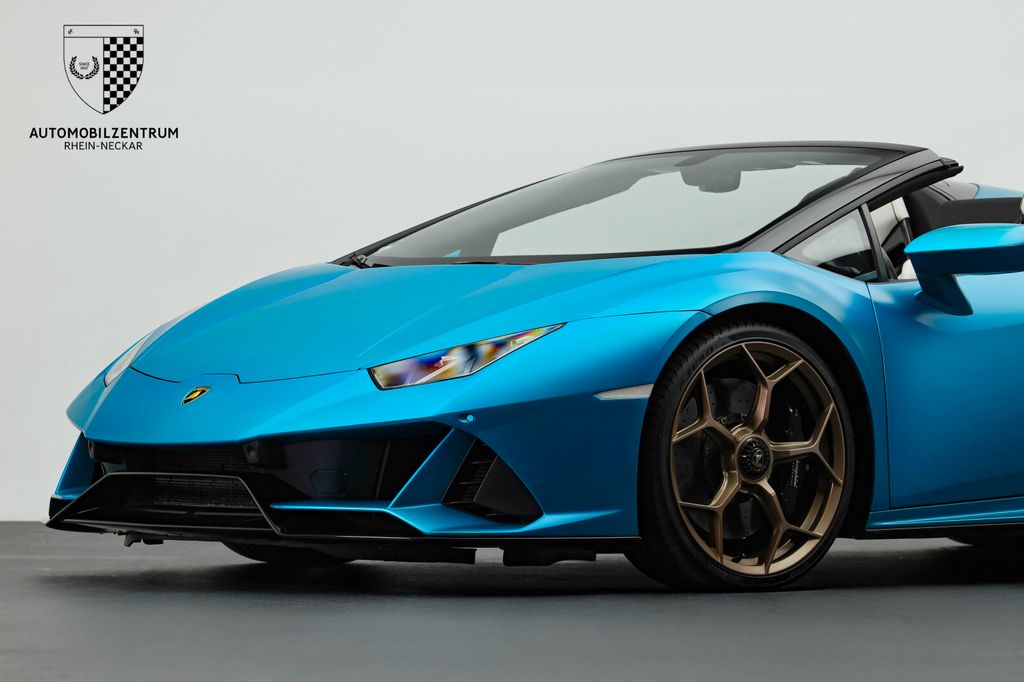 Lamborghini Huracán 2021