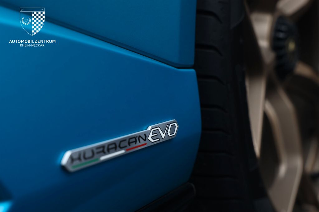 Lamborghini Huracán 2021