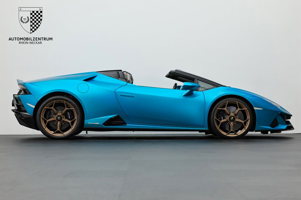 Lamborghini Huracán 2021