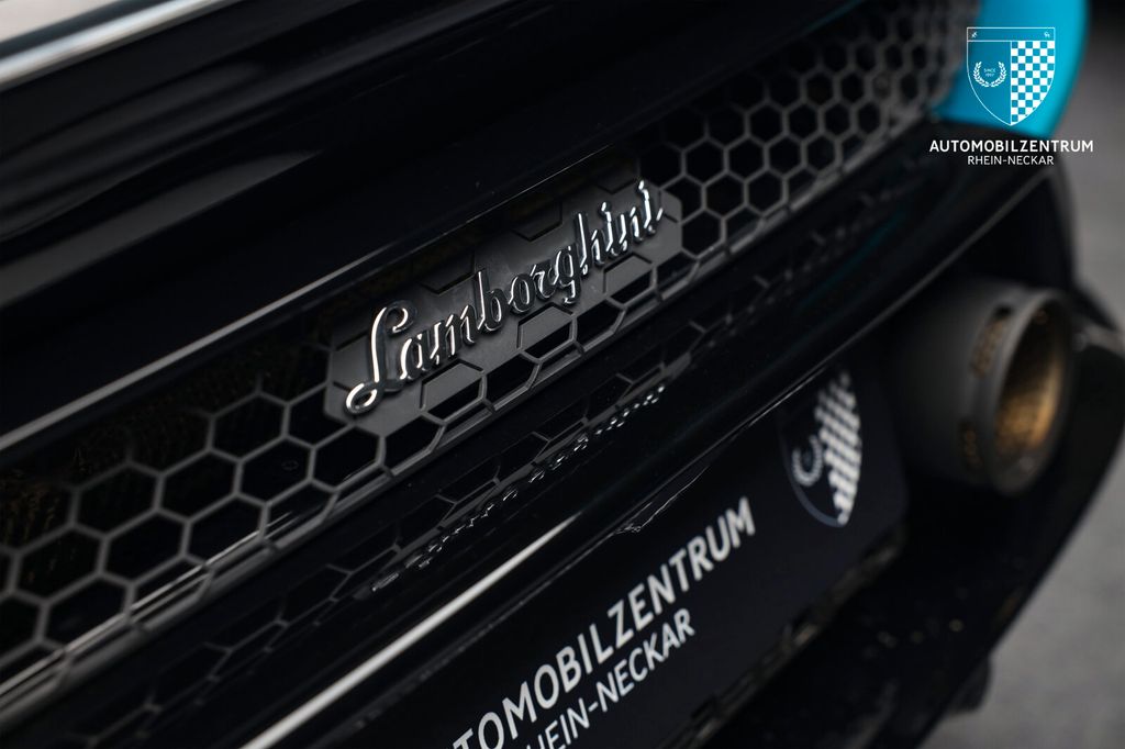 Lamborghini Huracán 2021
