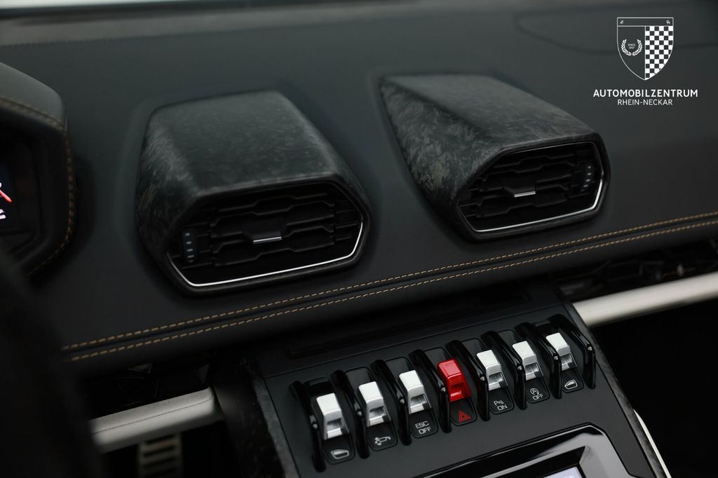 Lamborghini Huracán 2021