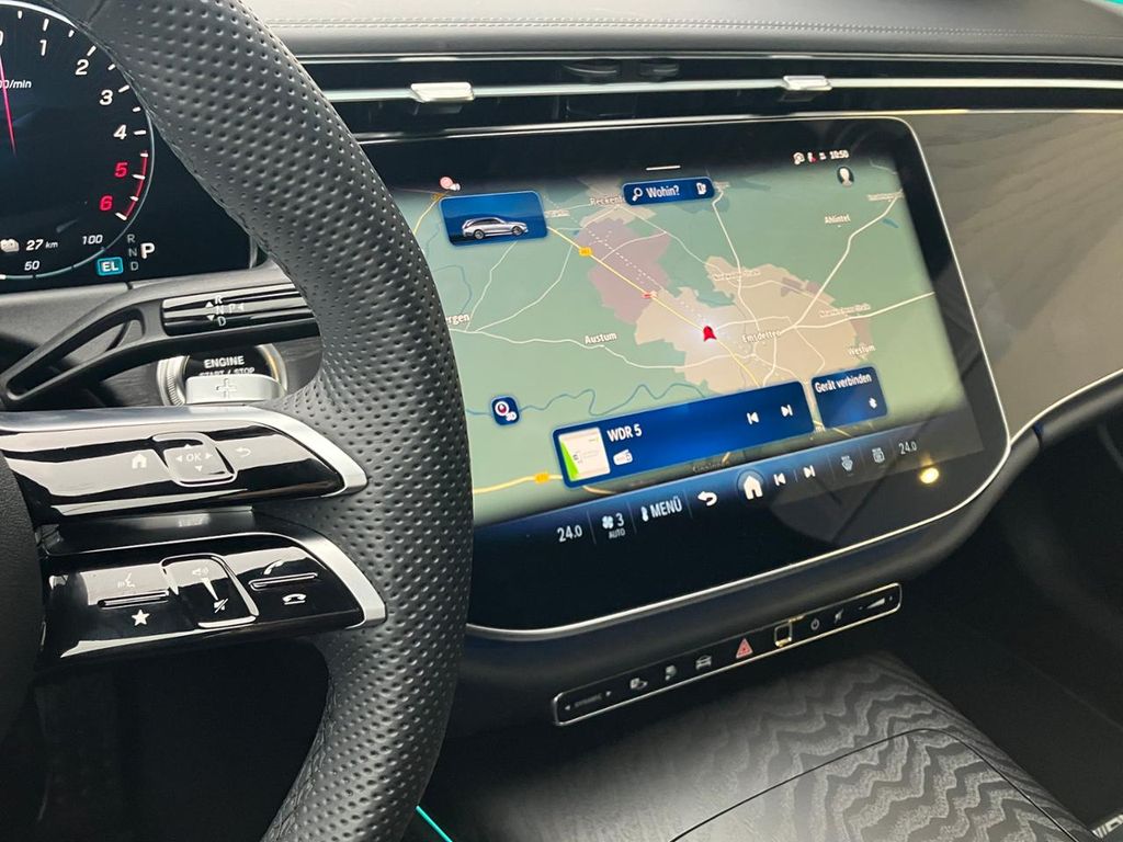 Mercedes-Benz E 300 2025