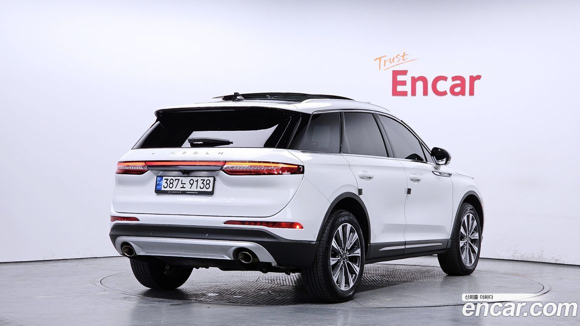 Lincoln Corsair 2021