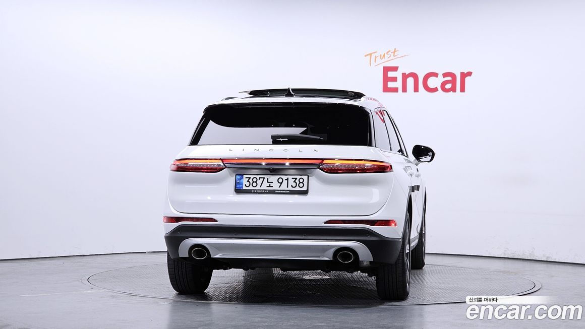 Lincoln Corsair 2021