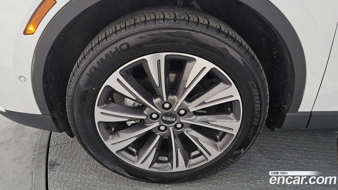 Lincoln Corsair 2021