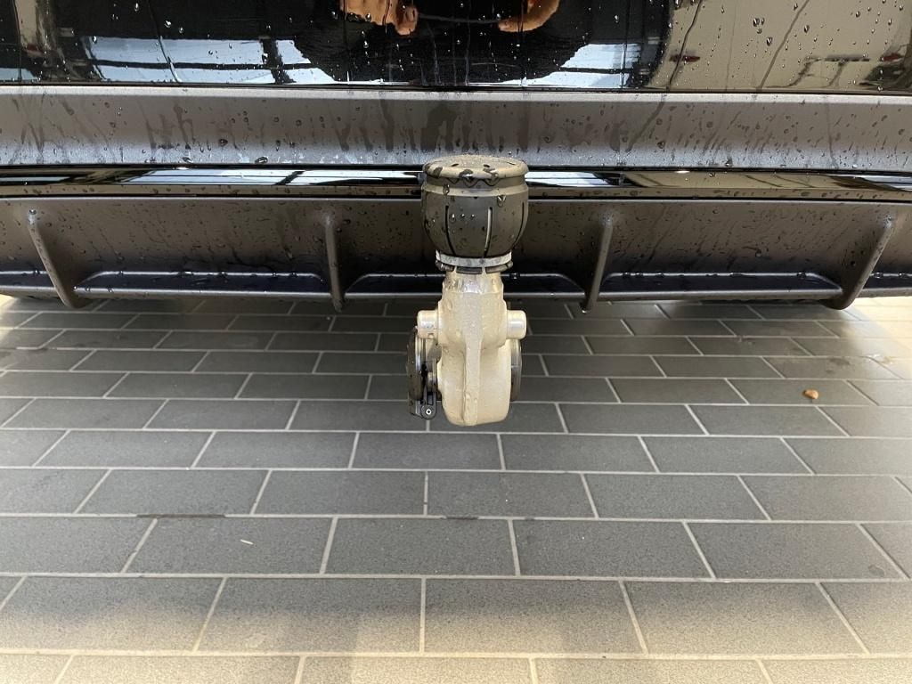 Mercedes-Benz E 300 2025