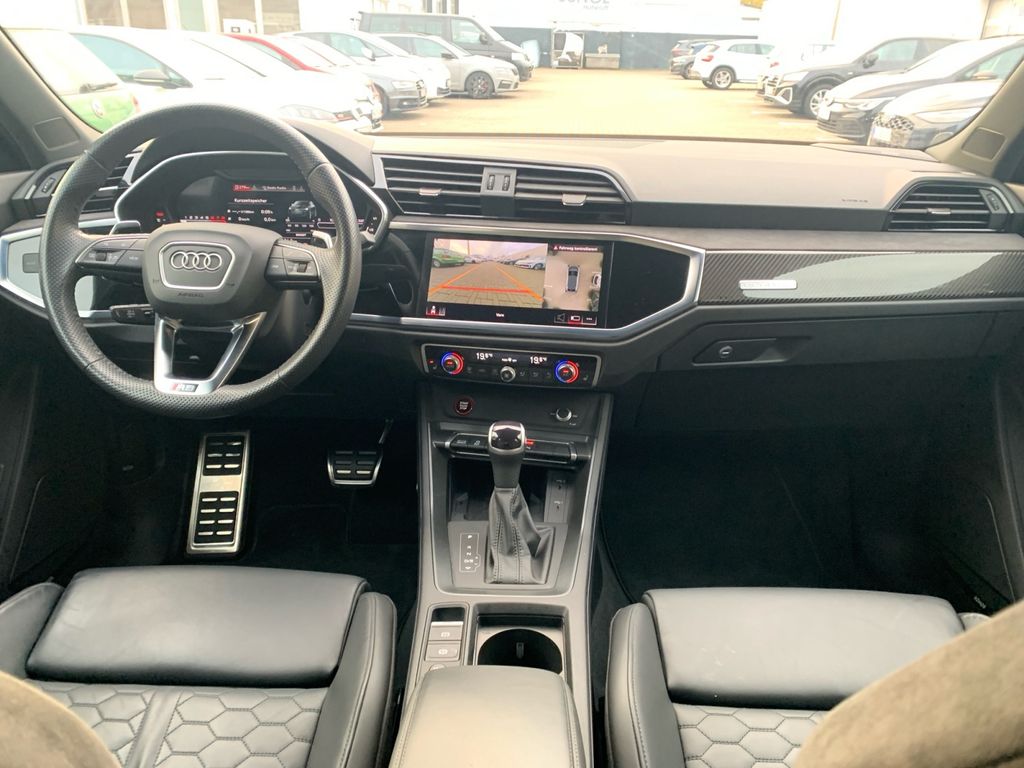 Audi RSQ3 2022