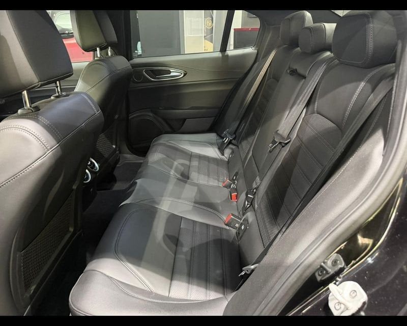 Alfa Romeo Giulia 2025