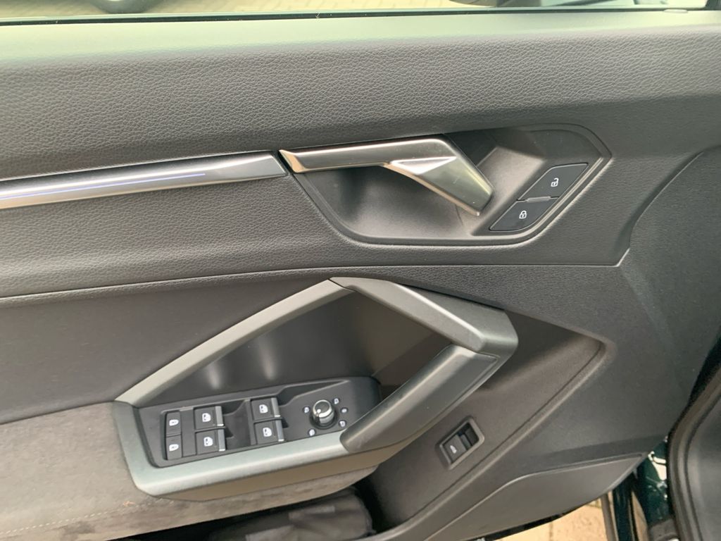 Audi RSQ3 2022
