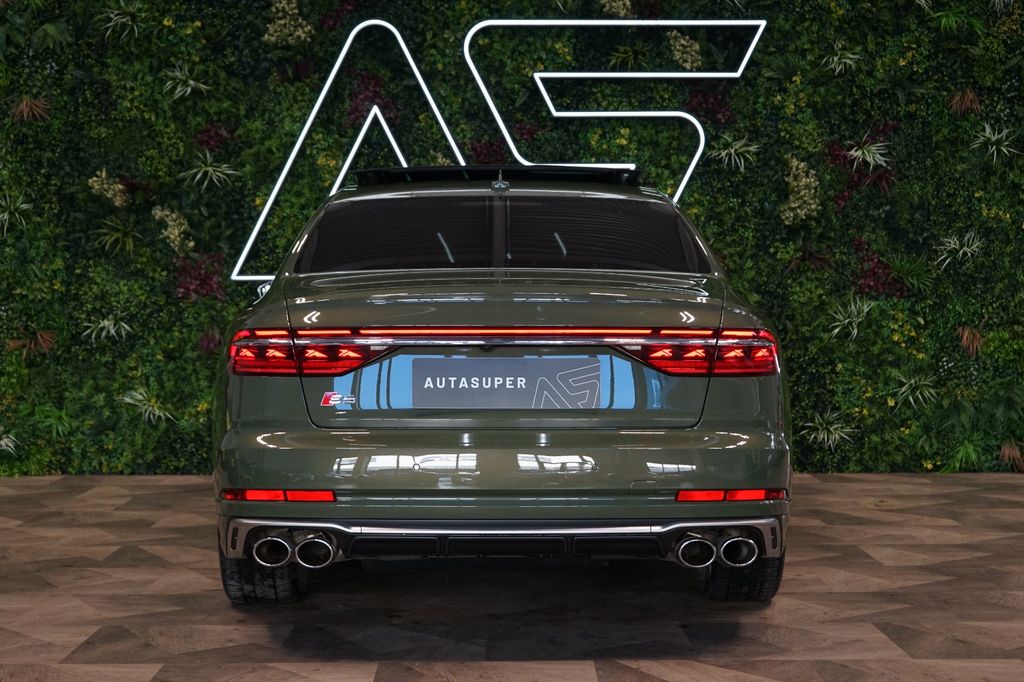 Audi S8 2022