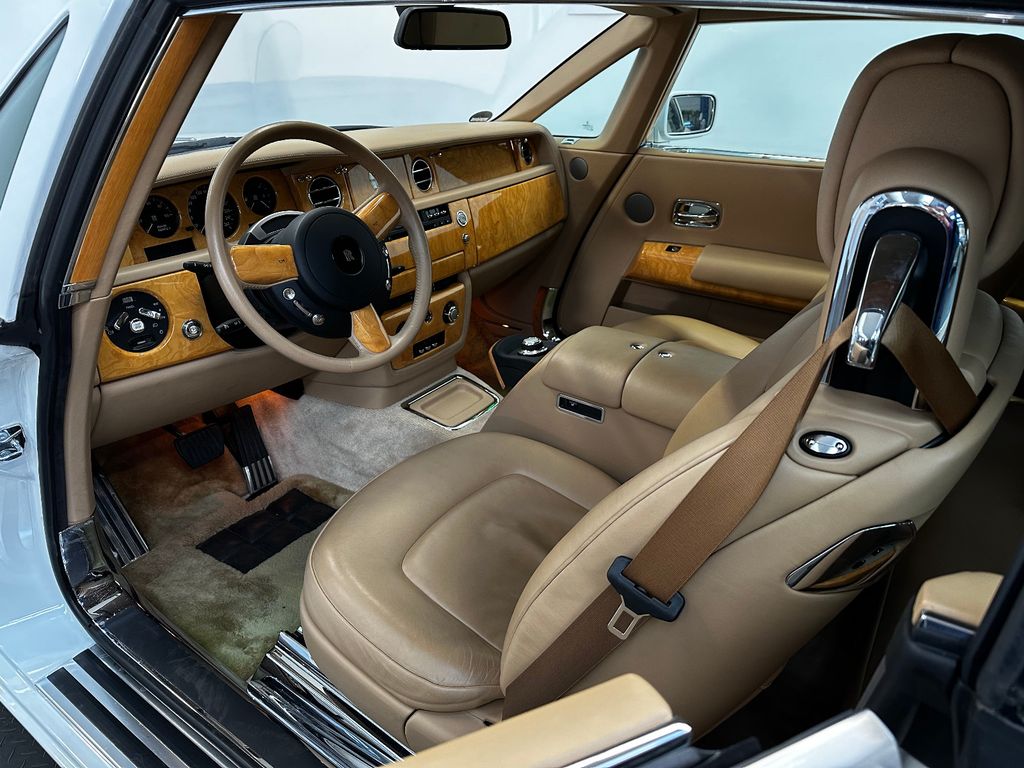 Rolls-Royce Phantom 2011