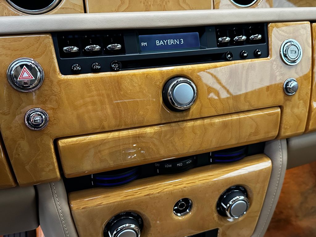 Rolls-Royce Phantom 2011