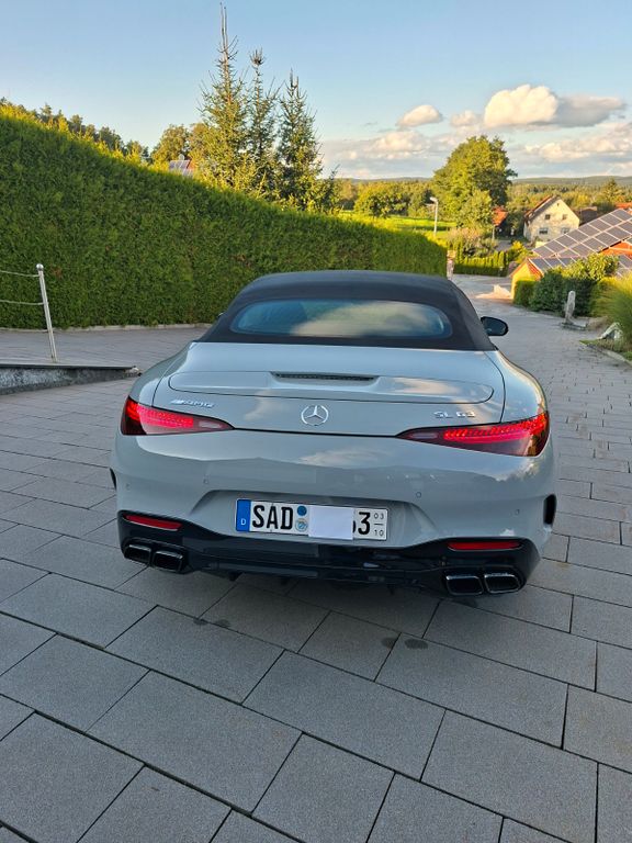 Mercedes-Benz SL 63 AMG 2023