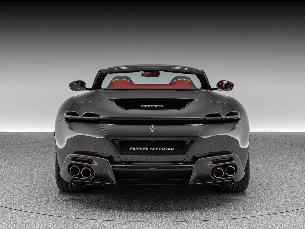 Ferrari Roma 2024