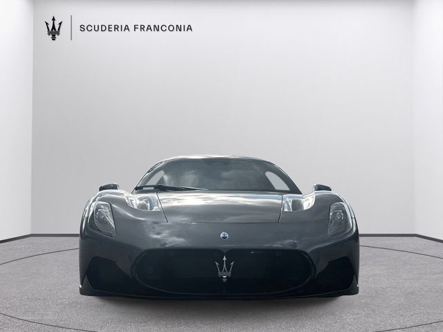 Maserati MC20