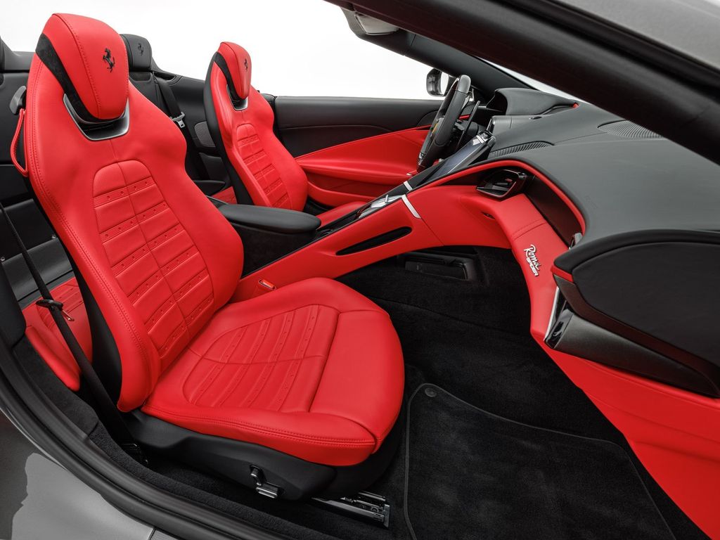 Ferrari Roma 2024