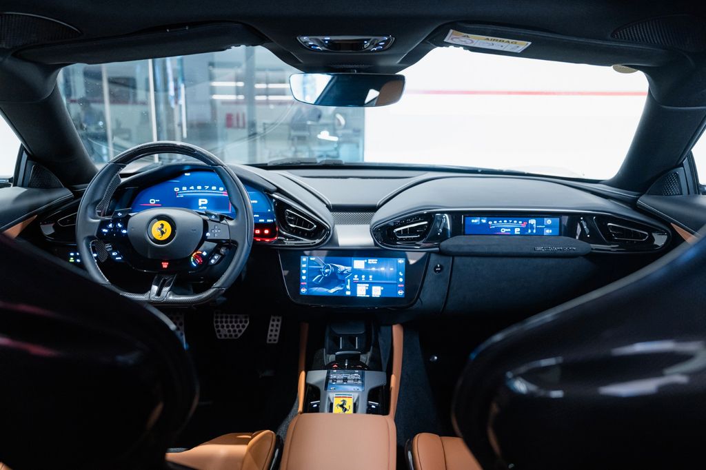 Ferrari 12Cilindri 2025