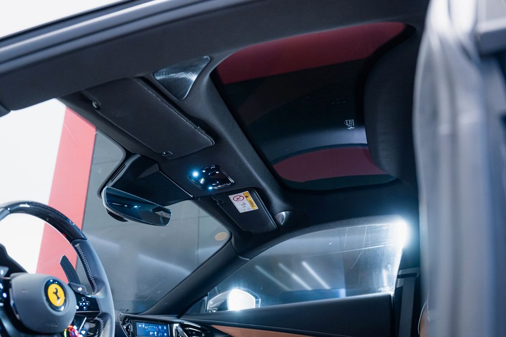 Ferrari 12Cilindri 2025