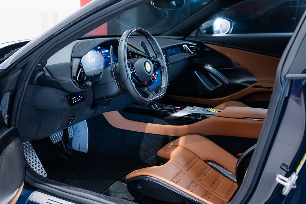 Ferrari 12Cilindri 2025