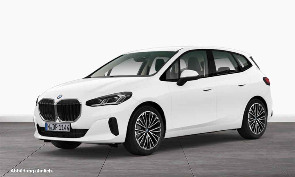 BMW 216 2025