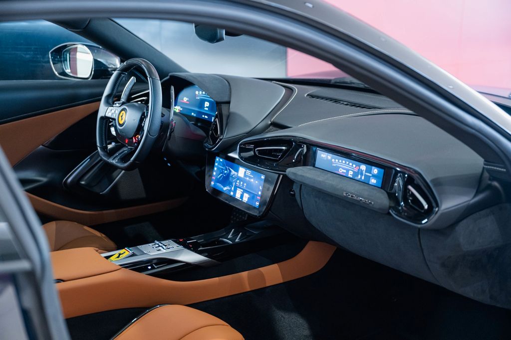 Ferrari 12Cilindri 2025