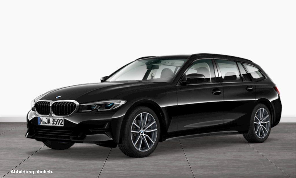 BMW 330 2022