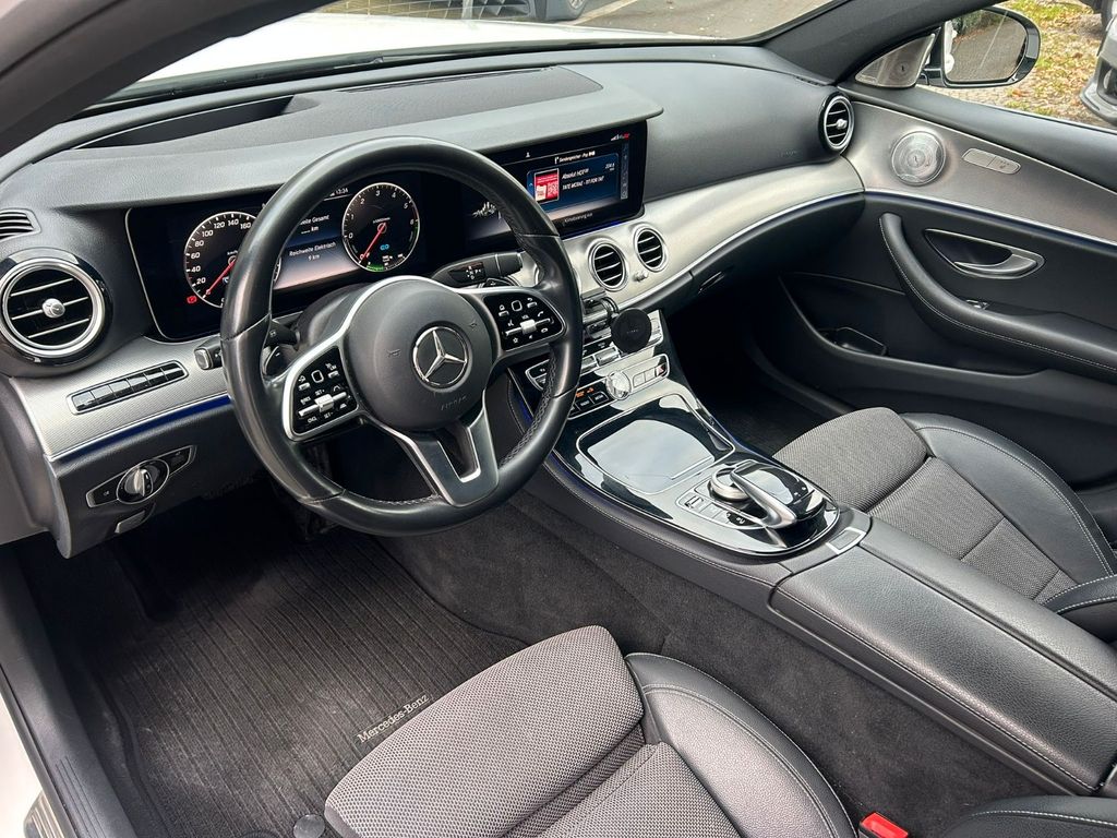 Mercedes-Benz E 300 2019