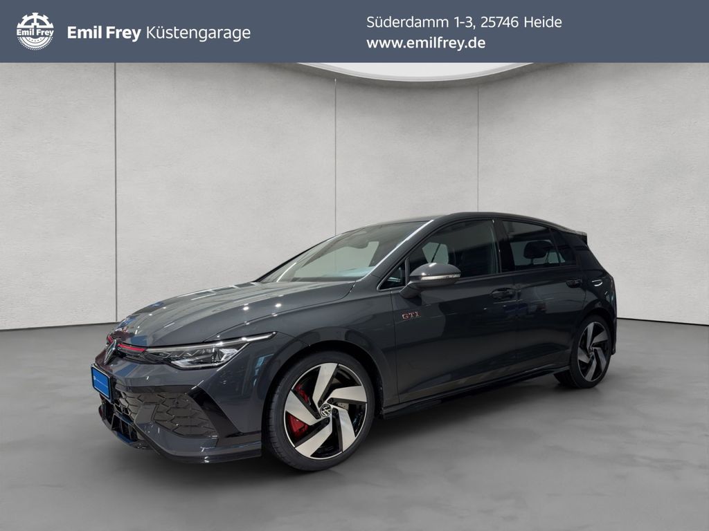 Volkswagen Golf 2025