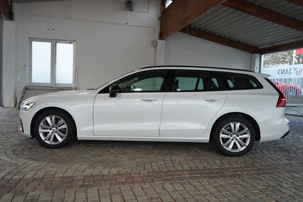 Volvo V60 2023