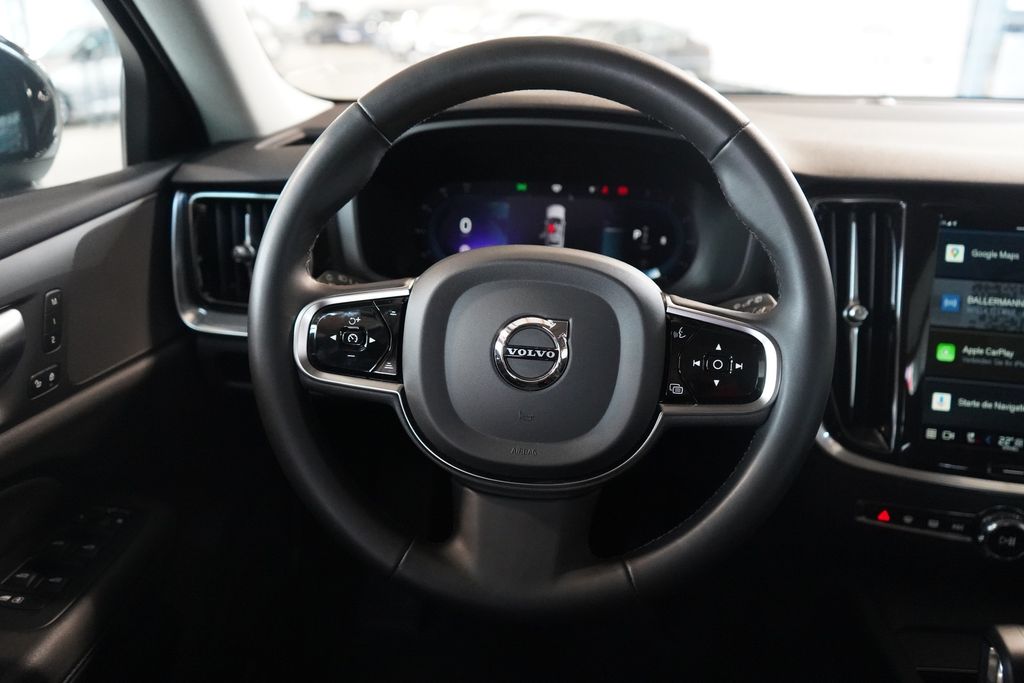 Volvo V60 2023