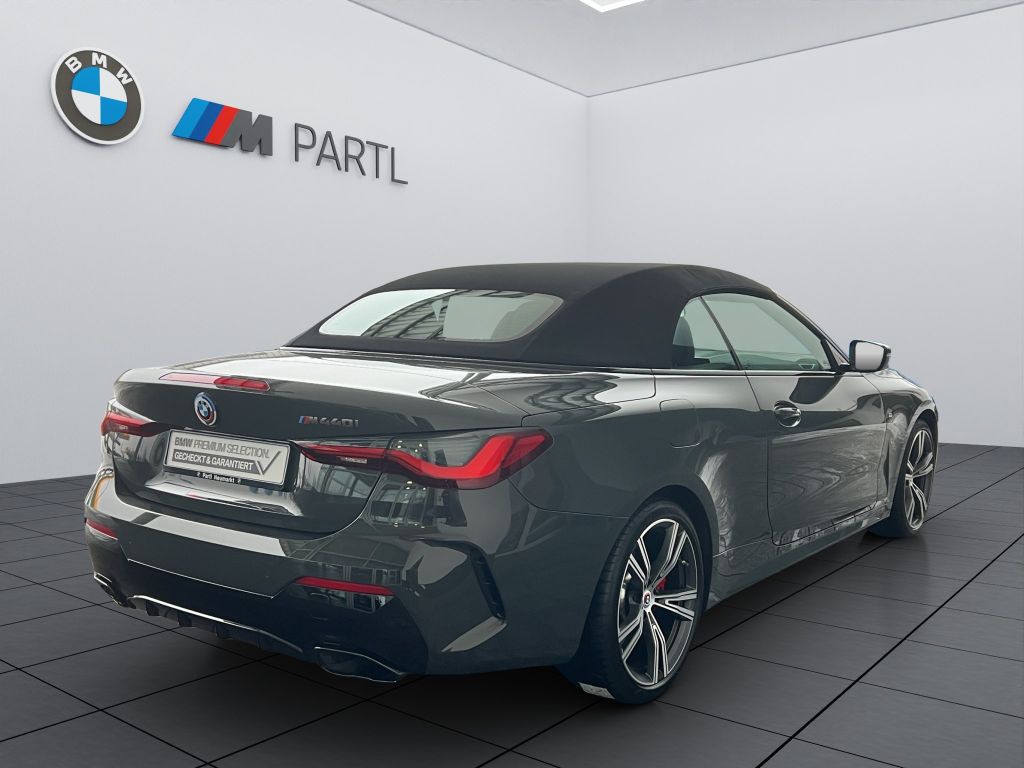 BMW M440 2022