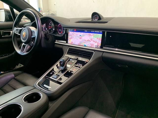 Porsche Panamera 2018