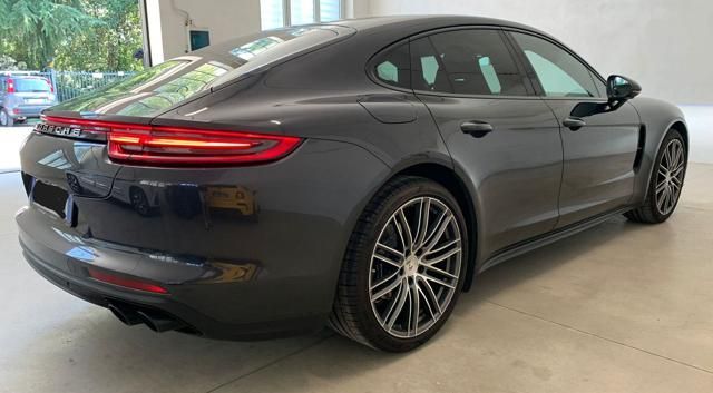 Porsche Panamera 2018