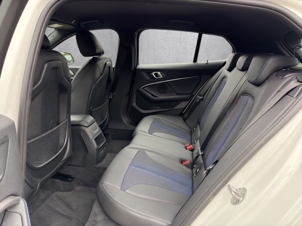 BMW 116 2021