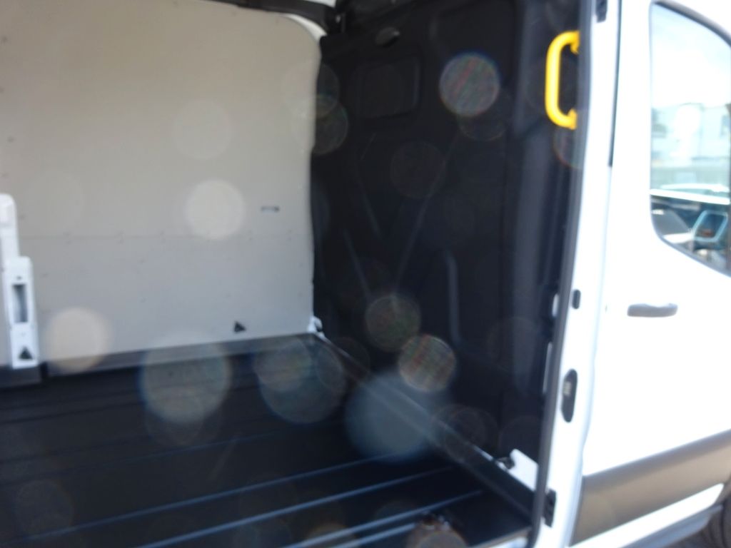 Ford Transit 2025