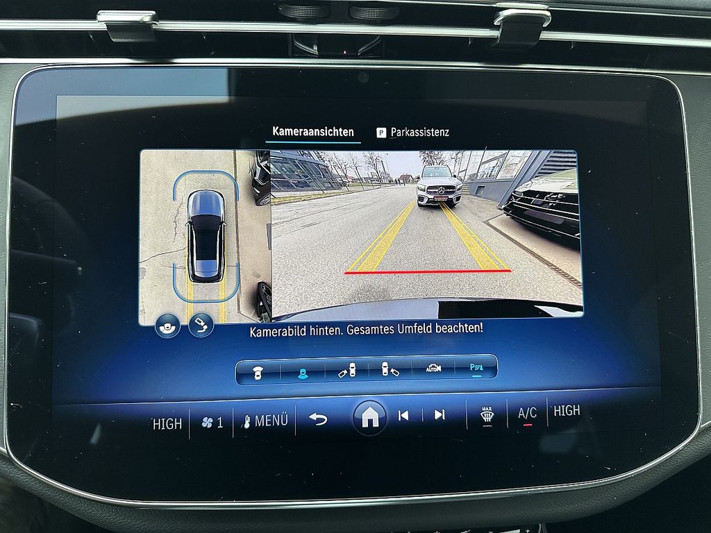 Mercedes-Benz E 300 2025