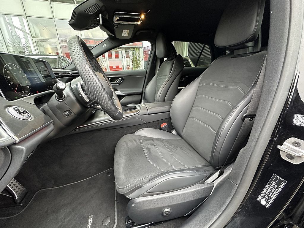 Mercedes-Benz E 300 2025