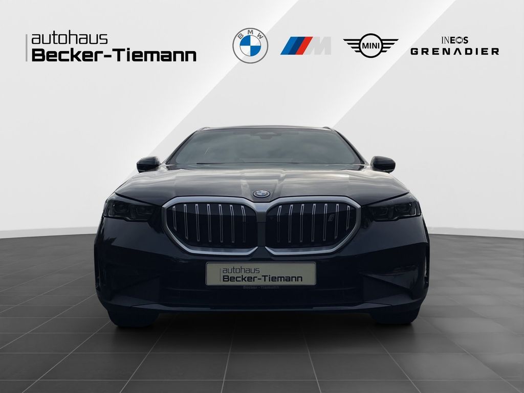 BMW i5 2024