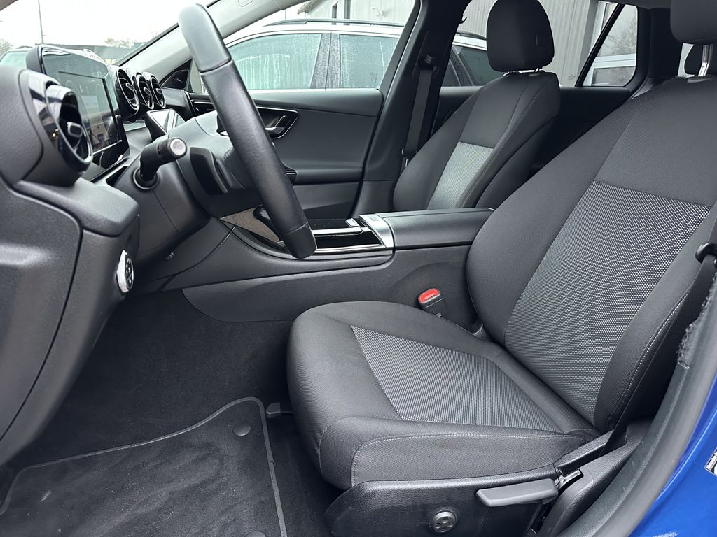 Mercedes-Benz C 220 2023