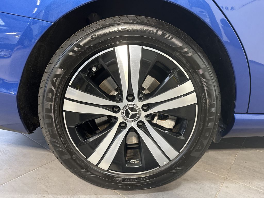 Mercedes-Benz C 220 2023