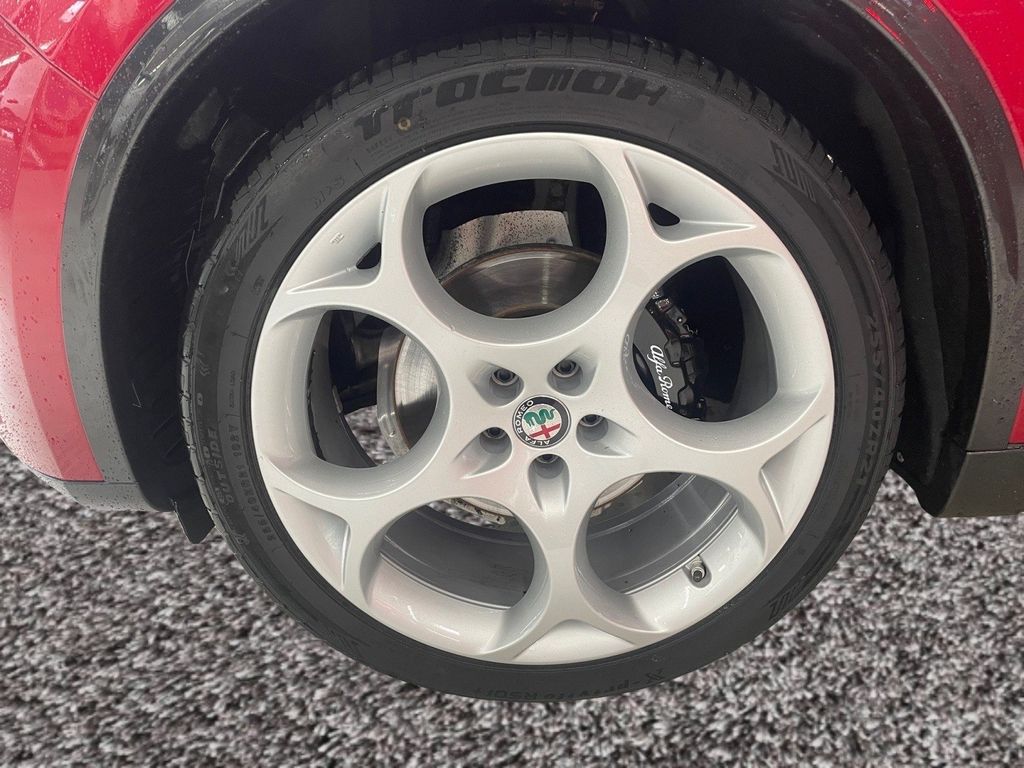 Alfa Romeo Stelvio 2022