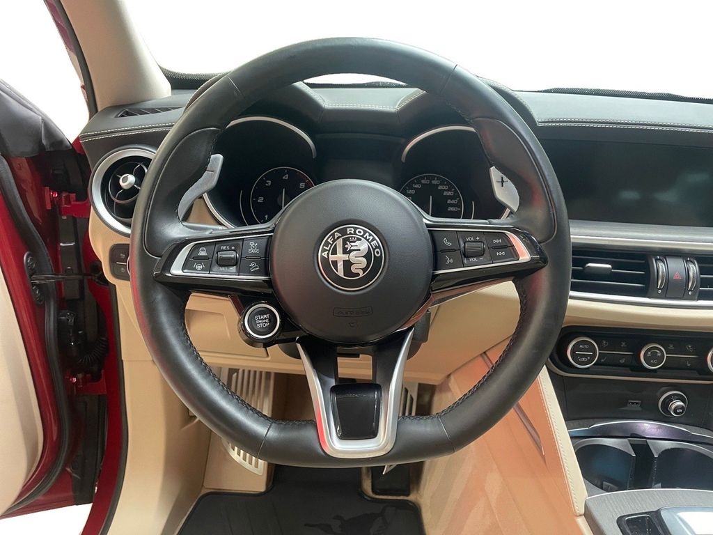 Alfa Romeo Stelvio 2022