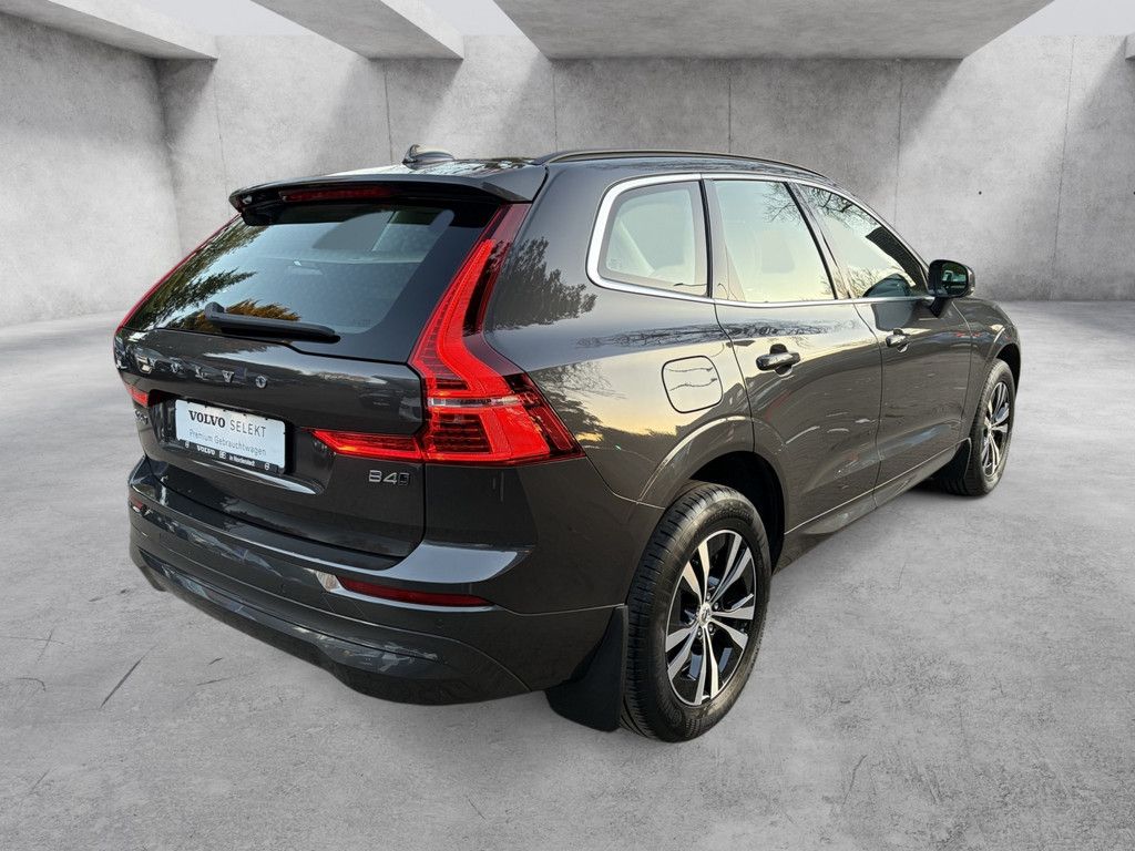 Volvo XC60 2022