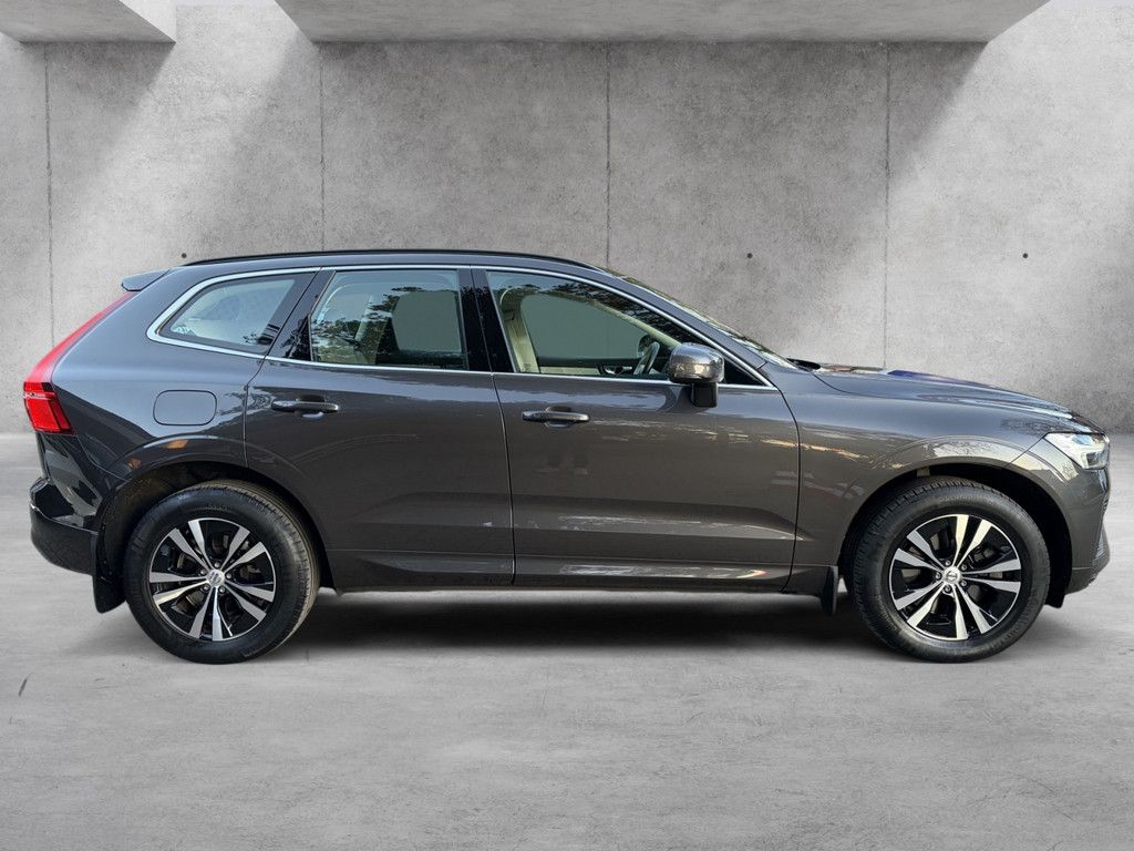 Volvo XC60 2022
