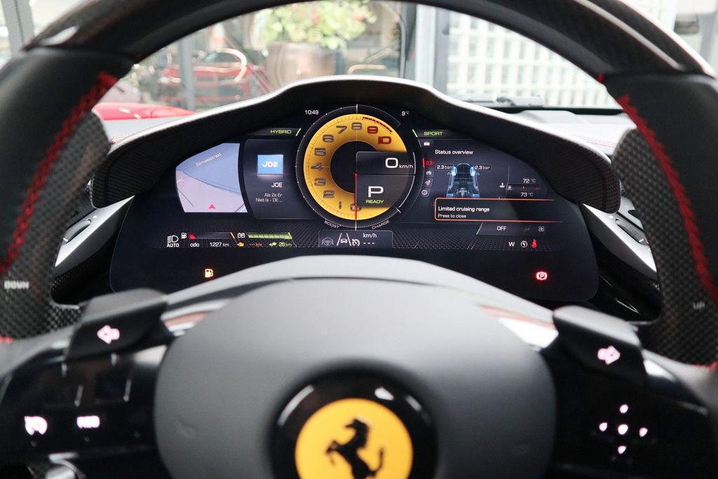 Ferrari SF90 2025