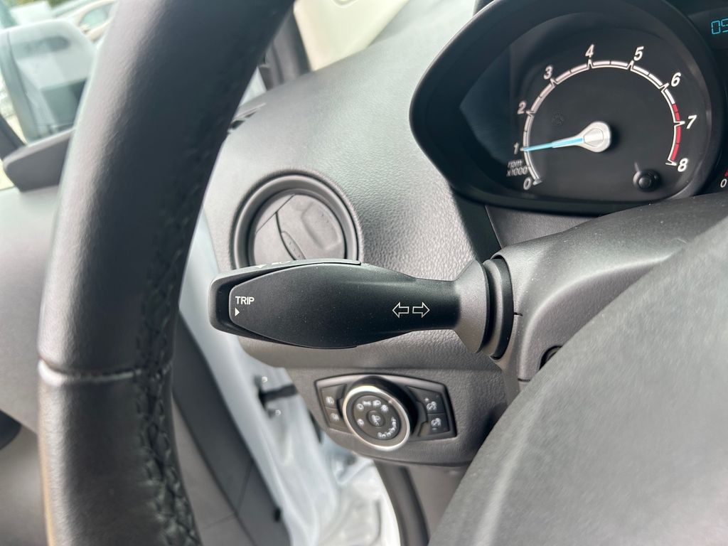 Ford Transit Courier 2022