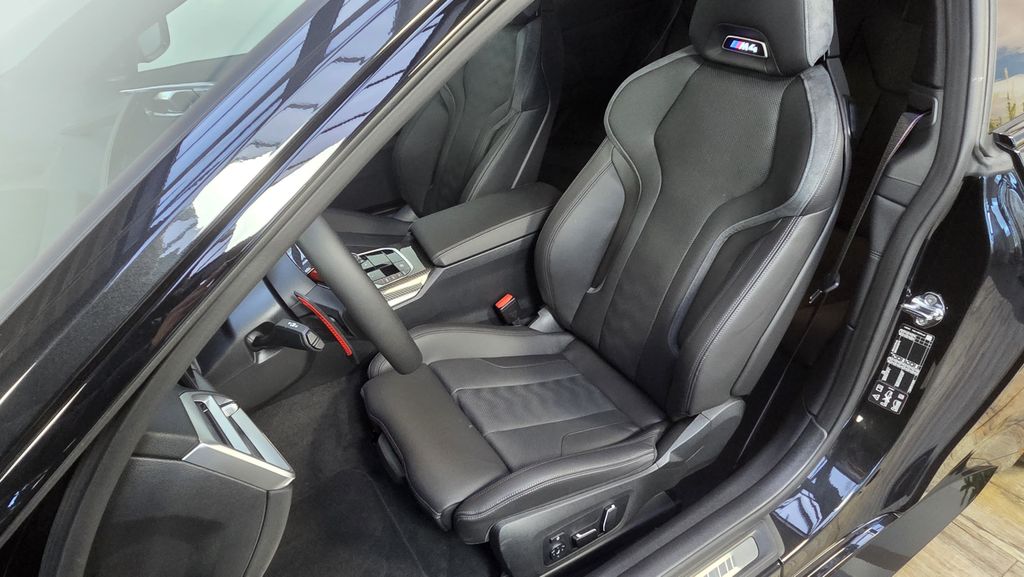 BMW M4 2025